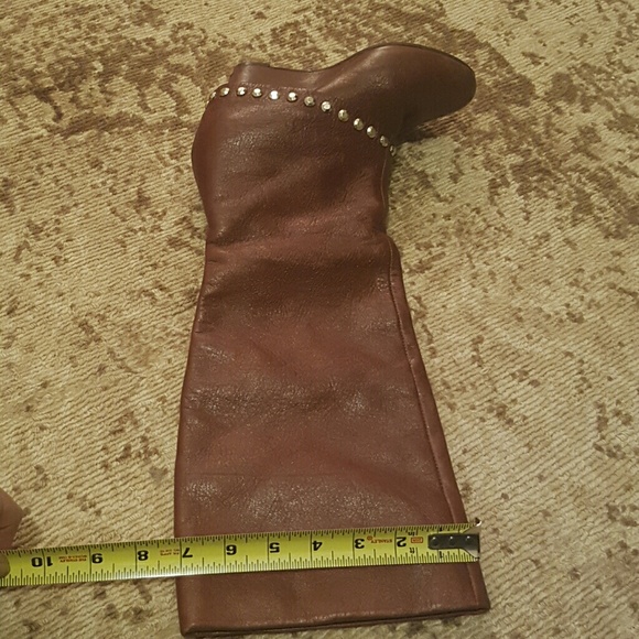 Tall wedge boots with studded fold-over design - Picture 6 of 7